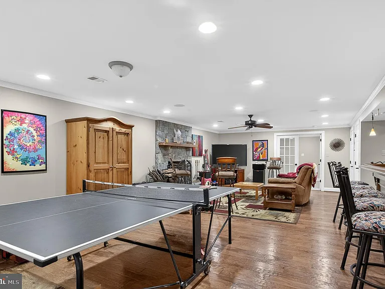 6601 Colchester Rd — Photo 56