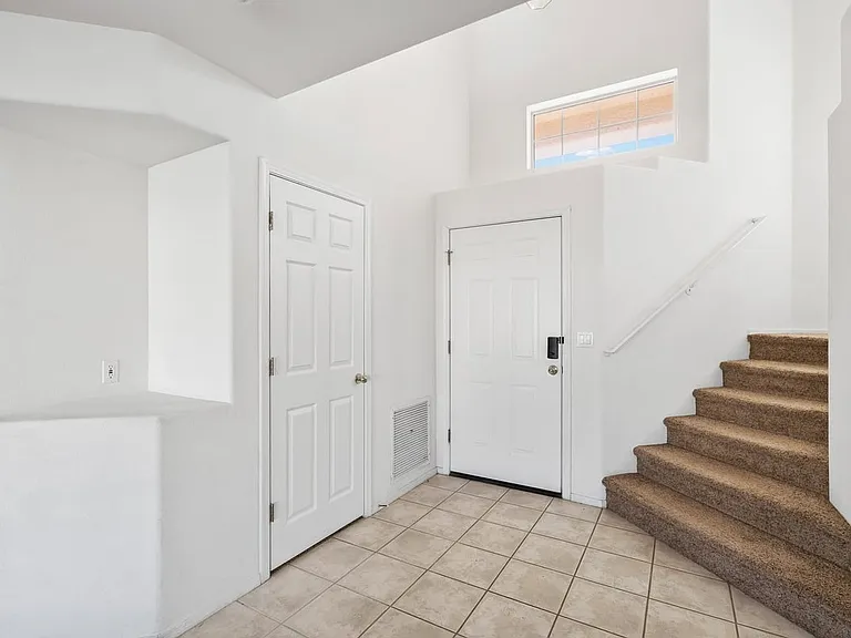 8238 S Placita Del Parque — Photo 10