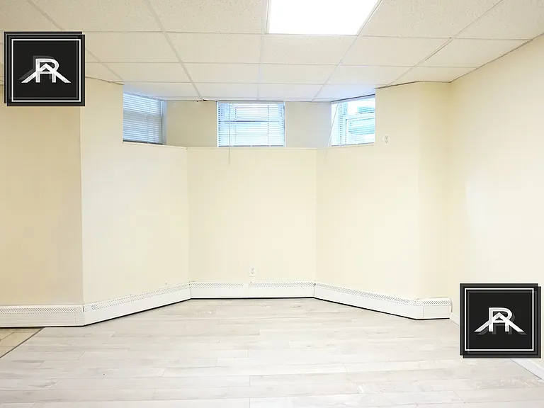 17 Glenville Ave #15 — Photo 12