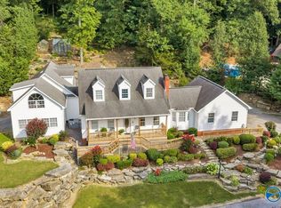 995 Hillwood Dr, Guntersville, AL 35976