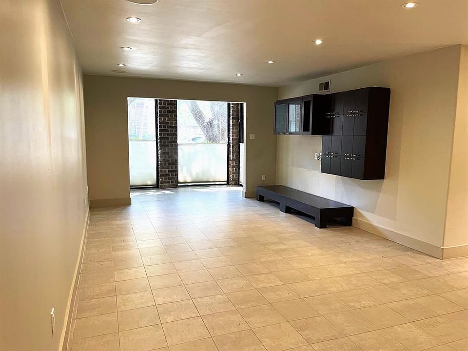 1st image of 7555 Katy Fwy APT 63