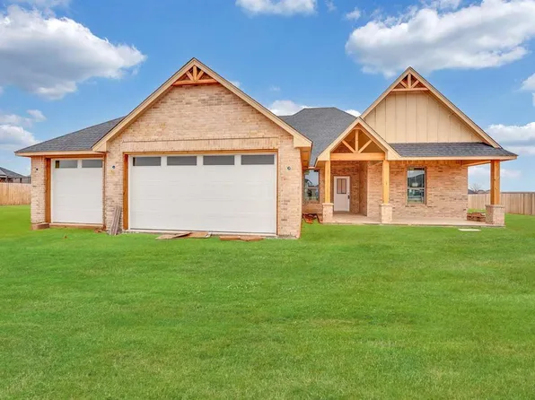 12730 Sierra Ln, Elgin, OK 73538