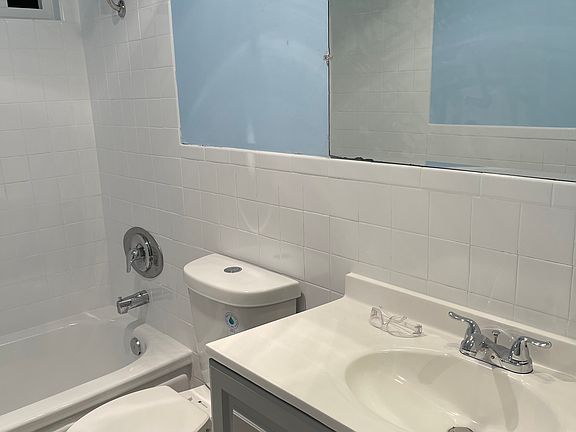 5th image of 348 N Avenue 52 #2