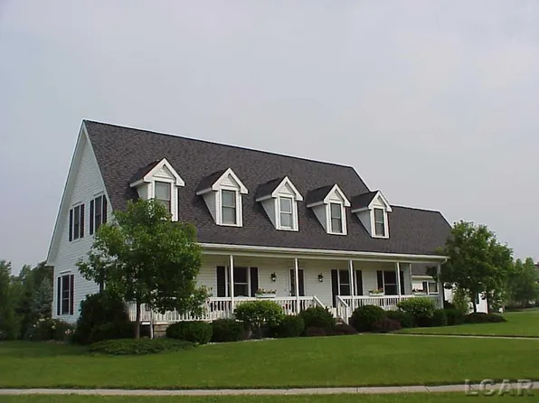 606 Nokomis St, Tecumseh, MI 49286