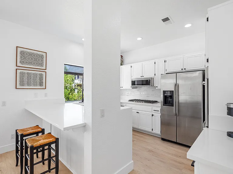 31 Oak Knls — Photo 30
