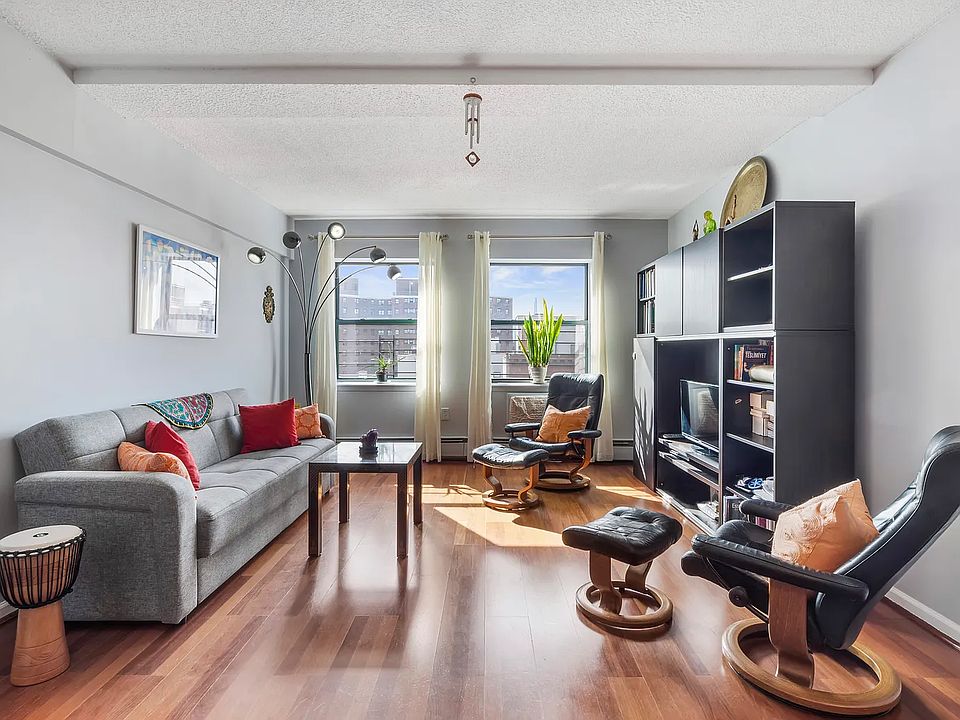 1st image of 130 Lenox Ave APT 809