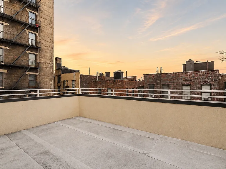422 W 160th St #4 — Photo 9