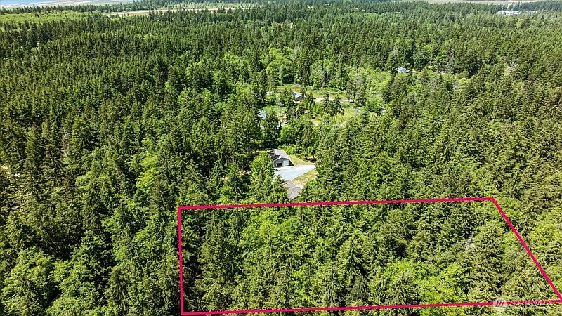 3rd image of 0 E Squire Road