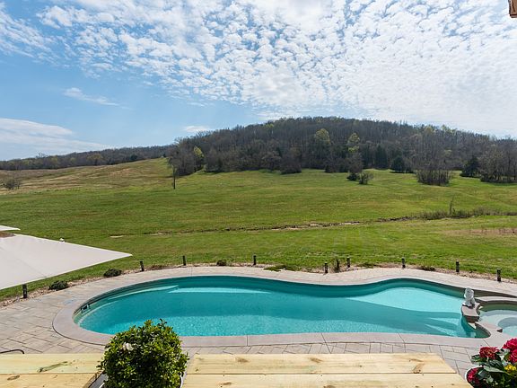 57th image of 2063 Kennedy Creek Rd