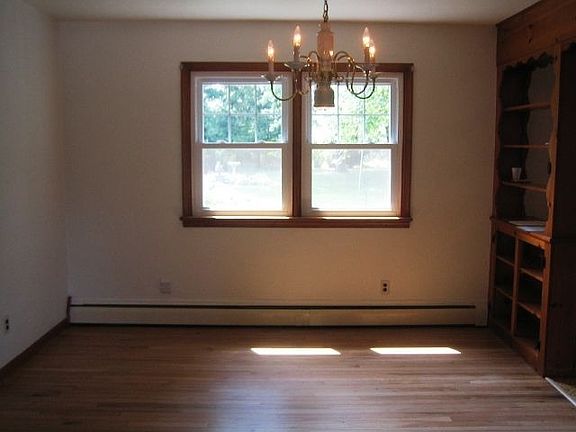 4th image of 341 W Kimber Dr
