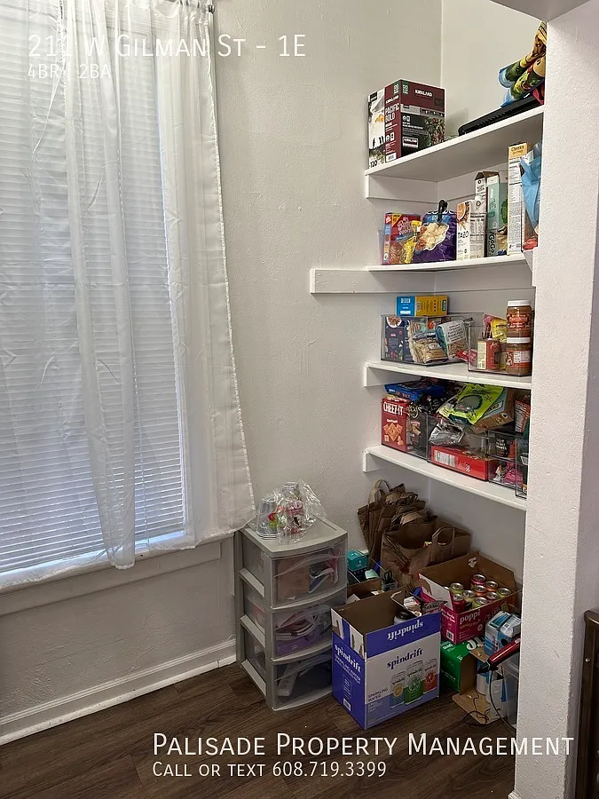 211 W Gilman St #1E — Photo 3