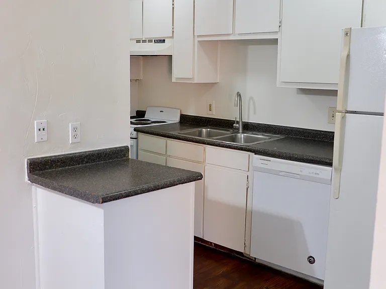 719 N Center St #99 — Photo 2