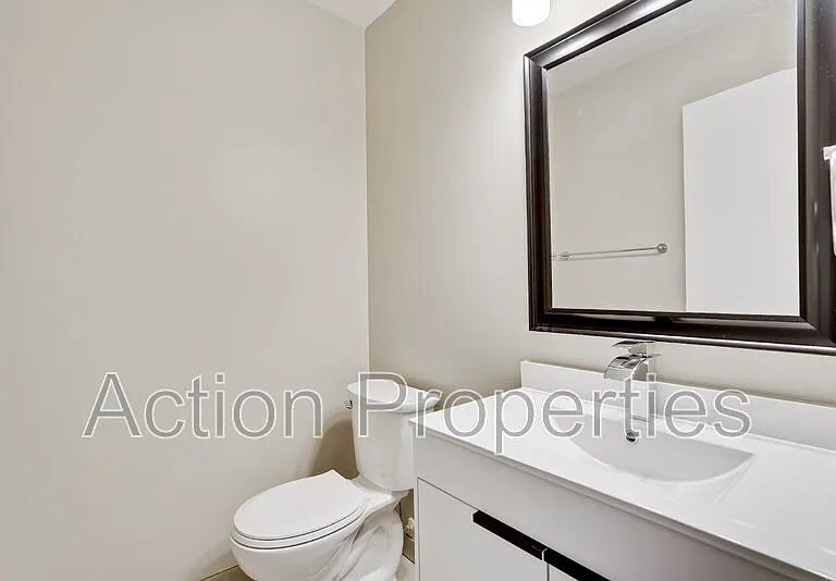 1121 Garfield Ave #4 — Photo 12
