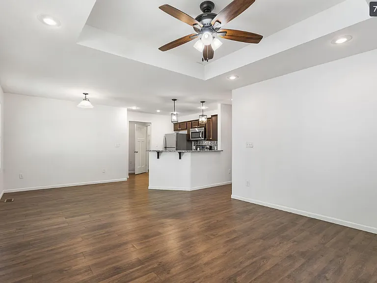 2301 W Bridlewood Trl — Photo 17