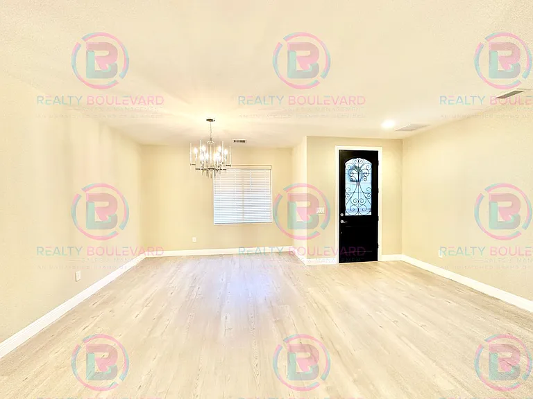 1767 Fairway Hills Trl — Photo 5
