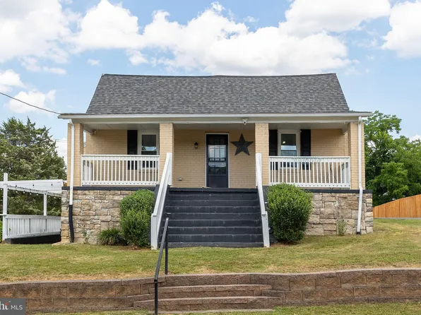 1110 Ewell St, Front Royal, VA 22630