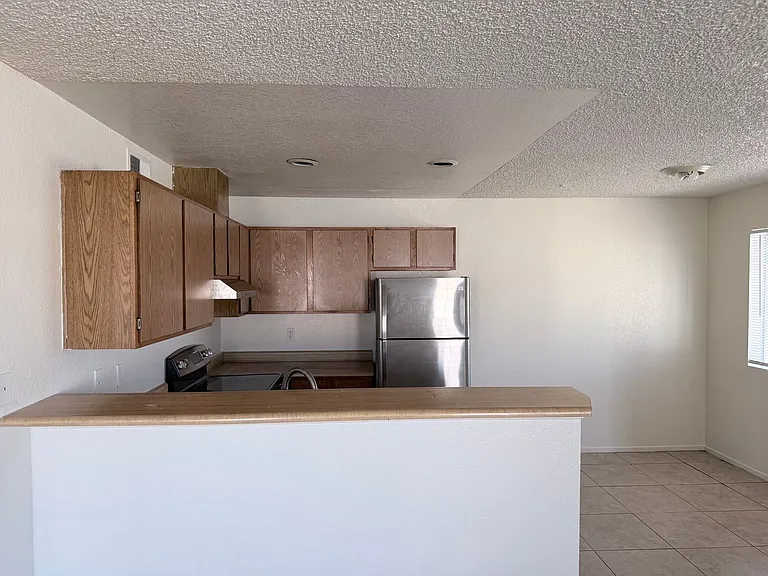 4160 E Tonopah Ave — Photo 7