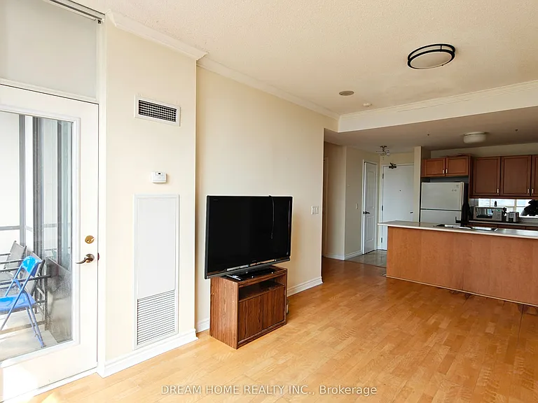 28 Byng Ave #UPH05 — Photo 5