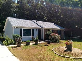 5824 Falstaff Dr, Charlotte, NC 28227