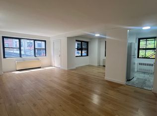 305 E 86th St #1GE, New York, NY 10028