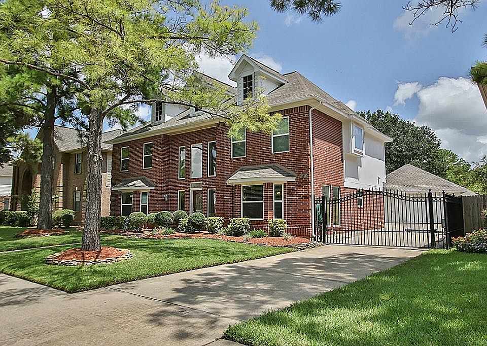 1st image of 8814 Apple Mill Dr