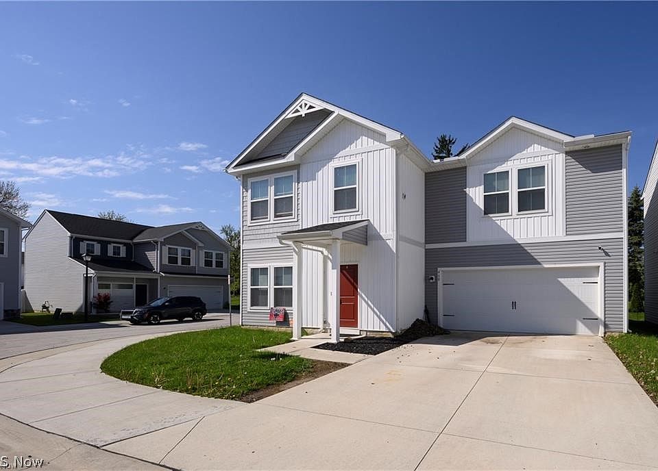 1st image of 460 Auld Farm Cir