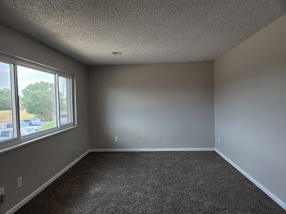 5th image of 306 W Union Ave #3