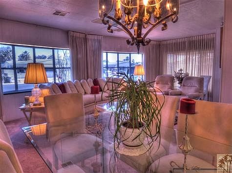 Dining area off Living Room