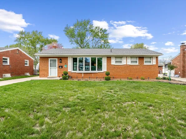 36753 Greenbush Rd, Wayne, MI 48184