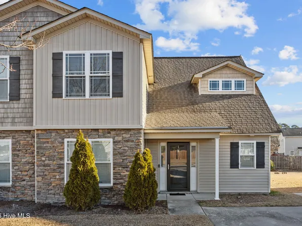 2204 Sweet Bay Drive #B, Greenville, NC 27834