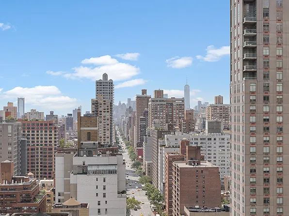 591 Third Avenue image 13 of 13