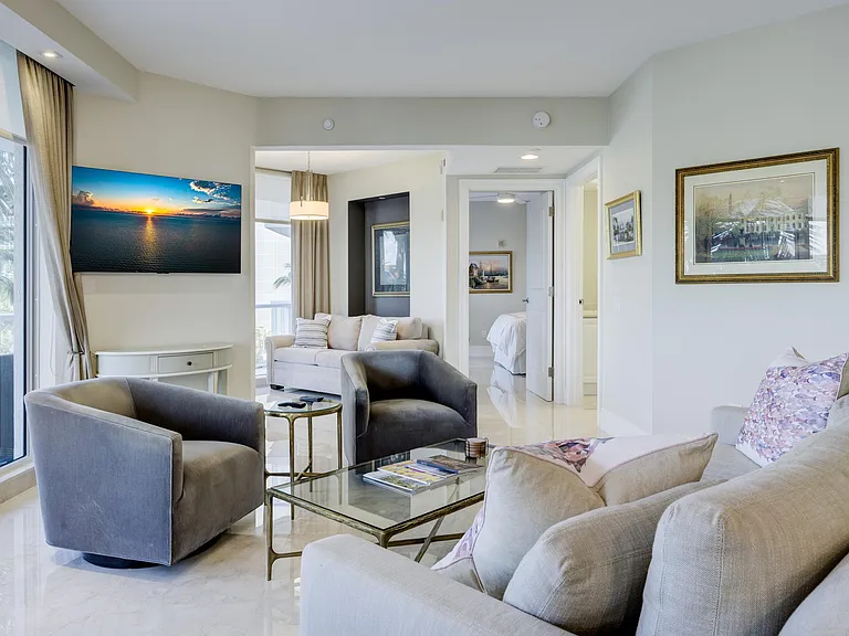 2700 N Ocean Dr #306B — Photo 2