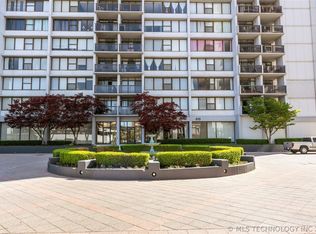 410 W 7th St APT 1027, Tulsa, OK 74119
