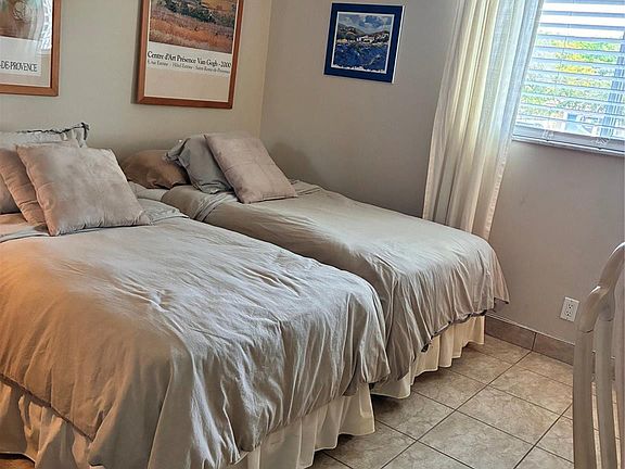 4th image of 259 S Cypress Road #533