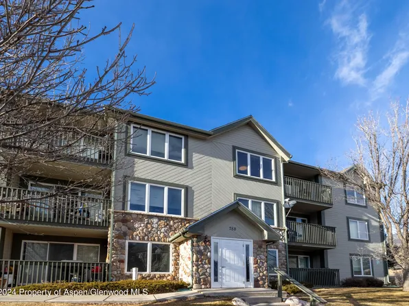 788 Castle Valley Blvd Unit L, New Castle, CO 81647