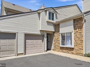 74 Teal Ct, East Windsor, NJ 08520