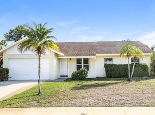 1348 Pinetta Cir, Wellington, FL 33414