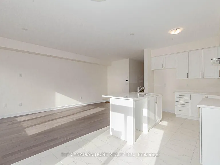 10 Sunflower Cres — Photo 17