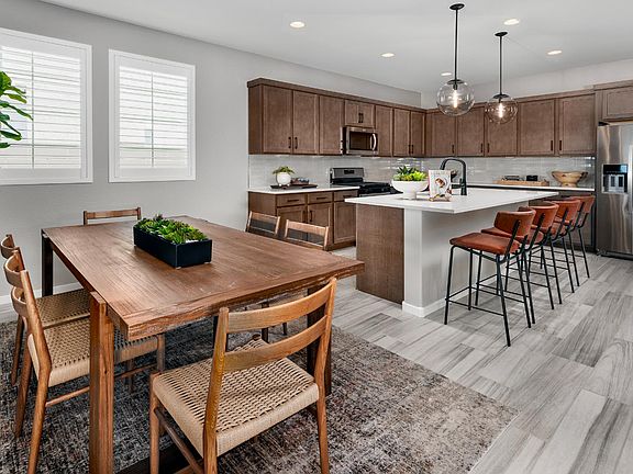 Laredo at Laurel in Blossom Rock