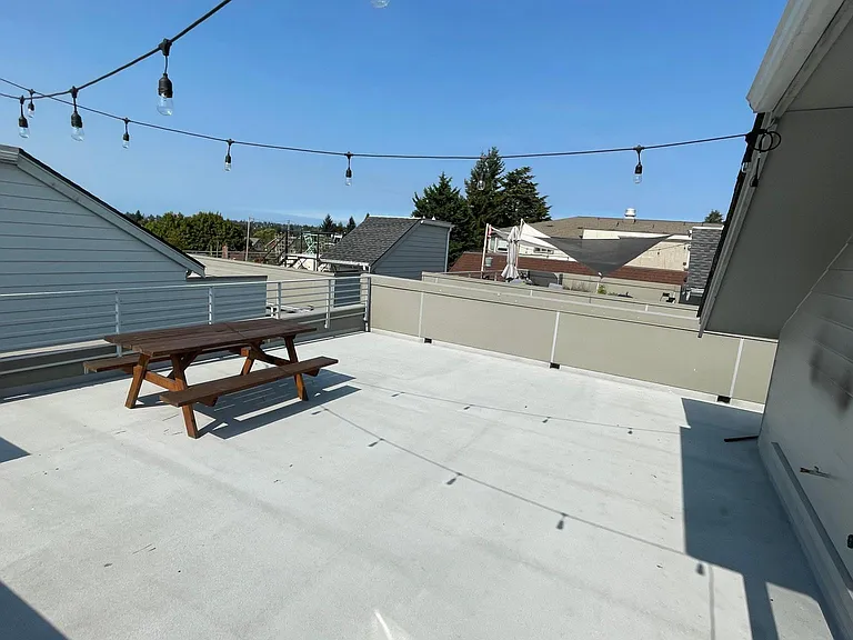 Roof top deck
