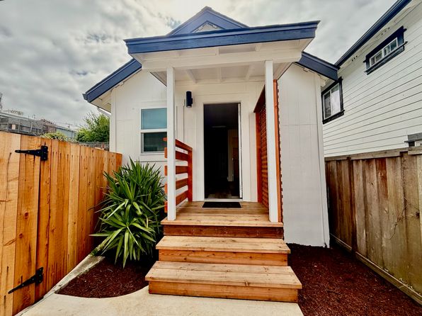 59 Davis Ave #C