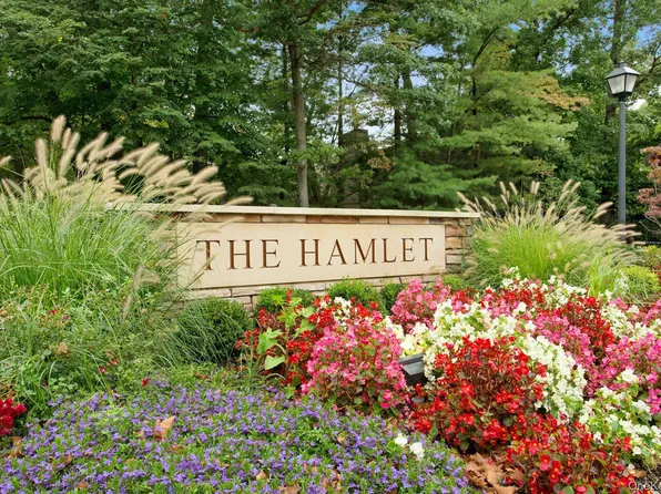 23 Meadowood Dr, Jericho, NY 11753