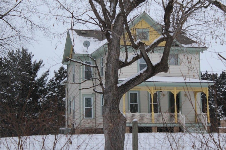 2nd image of 1053 Alpha Rd