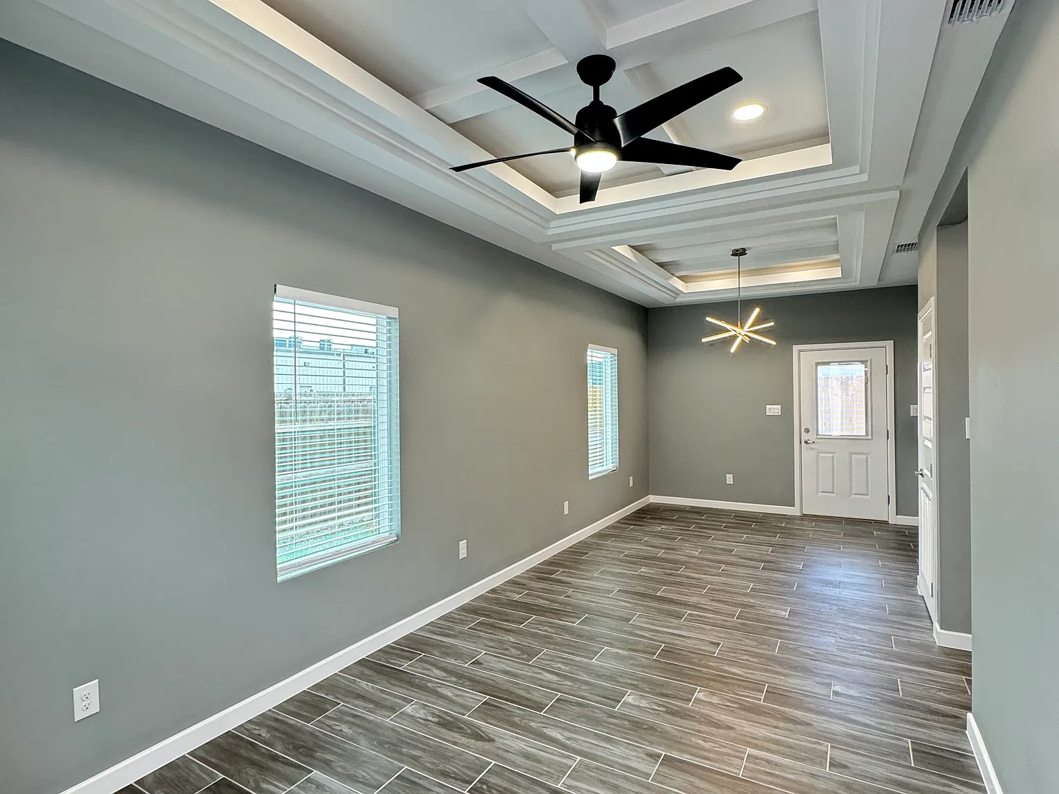1808 Angelina Dr — Photo 3