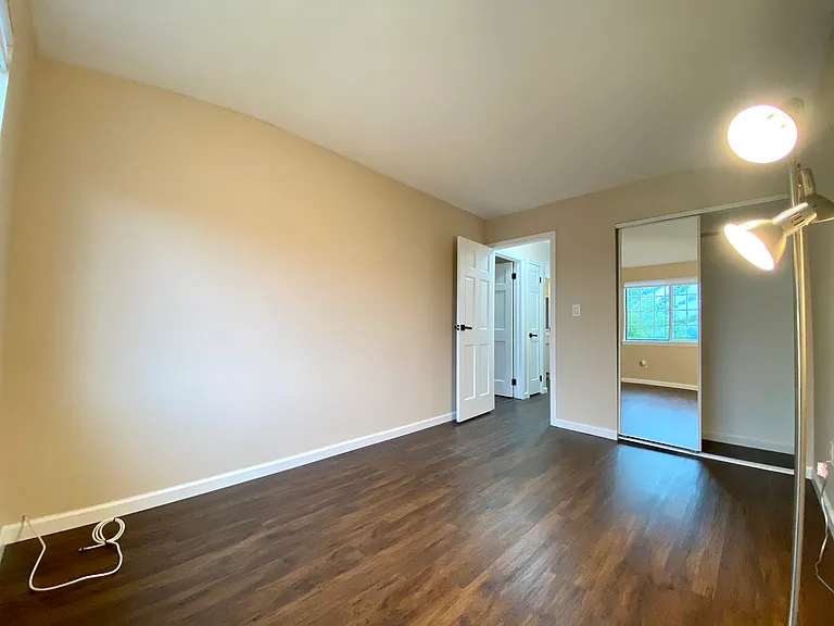 10A Saturn Ln — Photo 13