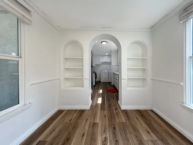 2318 Eucalyptus Ave #2318 — Photo 9