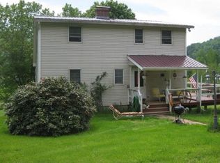 156 Curran Dr N, Jeffersonville, VT 05464