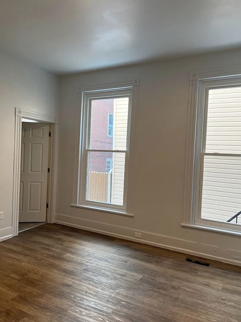 139 South 9th Street — Photo 3