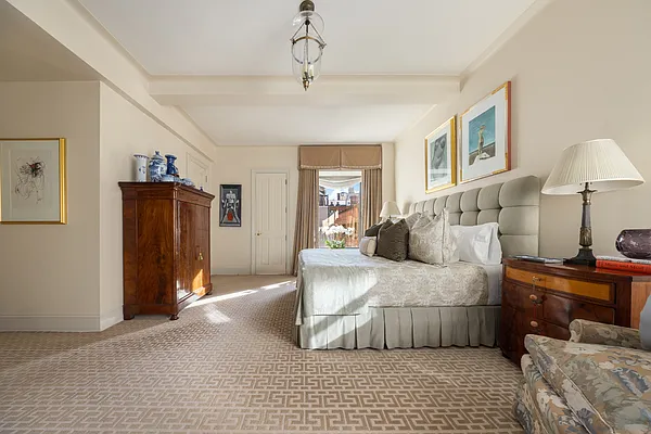 Sold by Corcoran | media 7