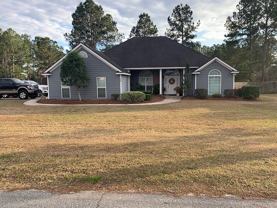 1st image of 504 E Coleman Dr